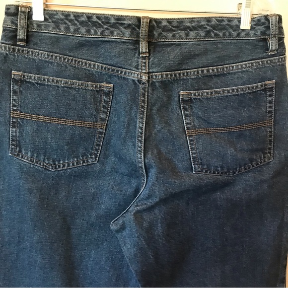Van Heusen Classic Fit Blue Jeans Size 34 x 32 - Picture 10 of 12